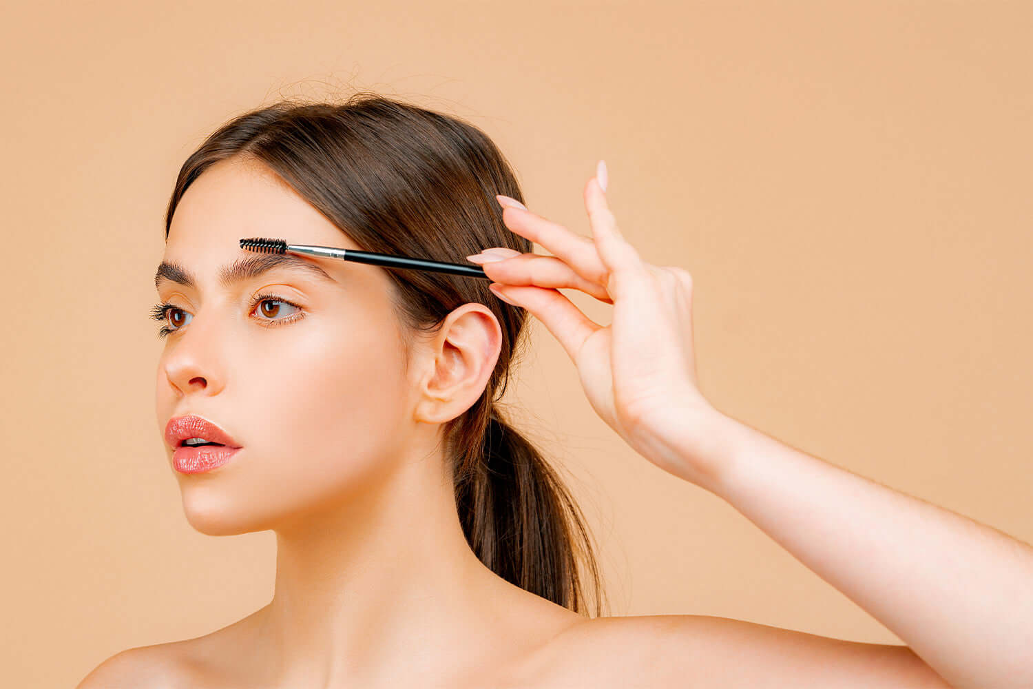 Eyebrow Makeup Everyone Should Have In Their Arsenal