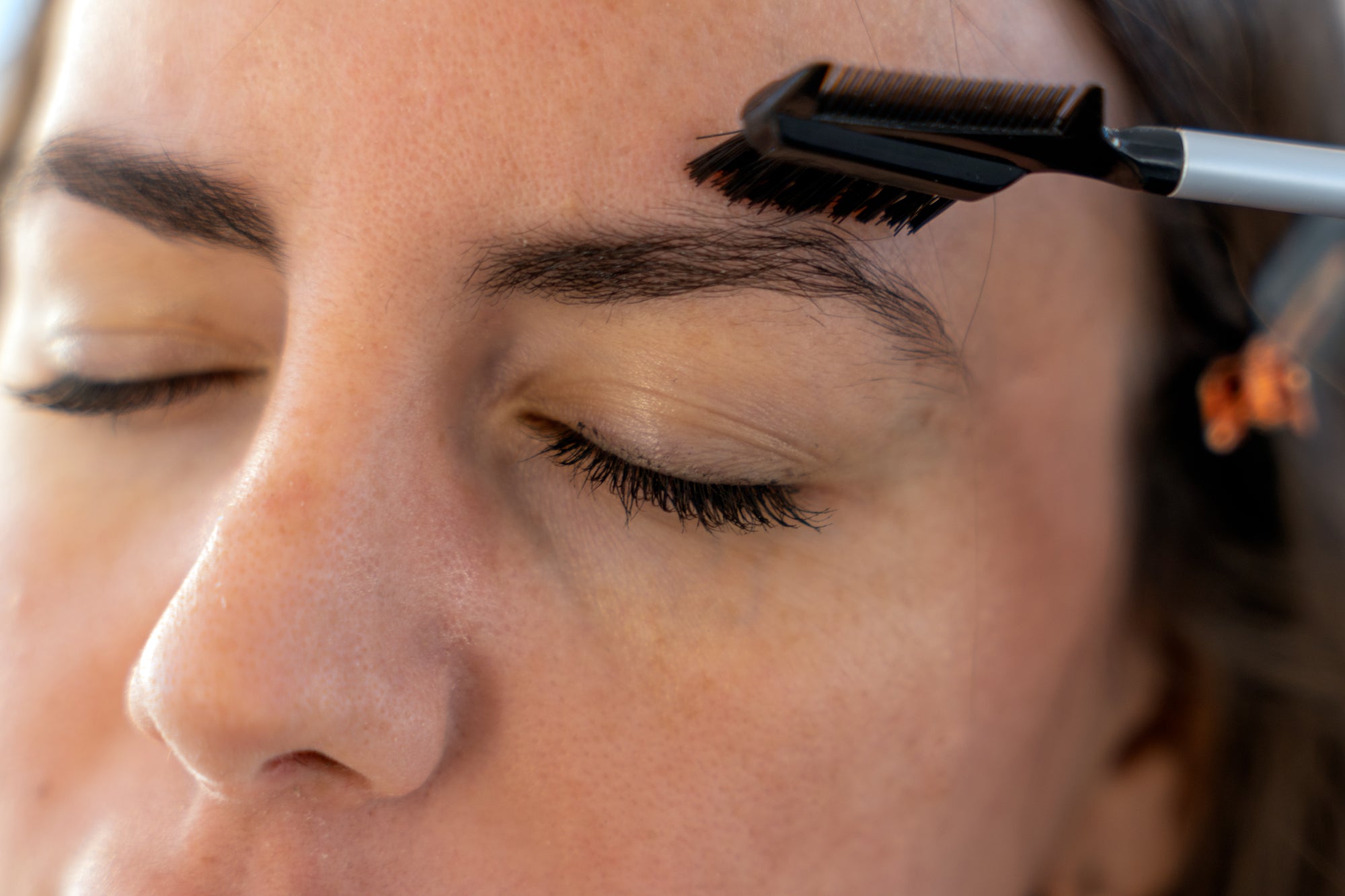 How to Get the Perfect Brows: The Definitive Guide